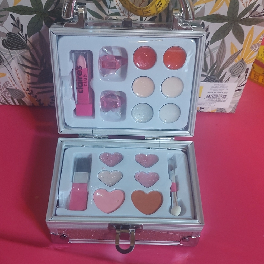 Claire's Pink and Orange Lip Balm & Gloss Set New